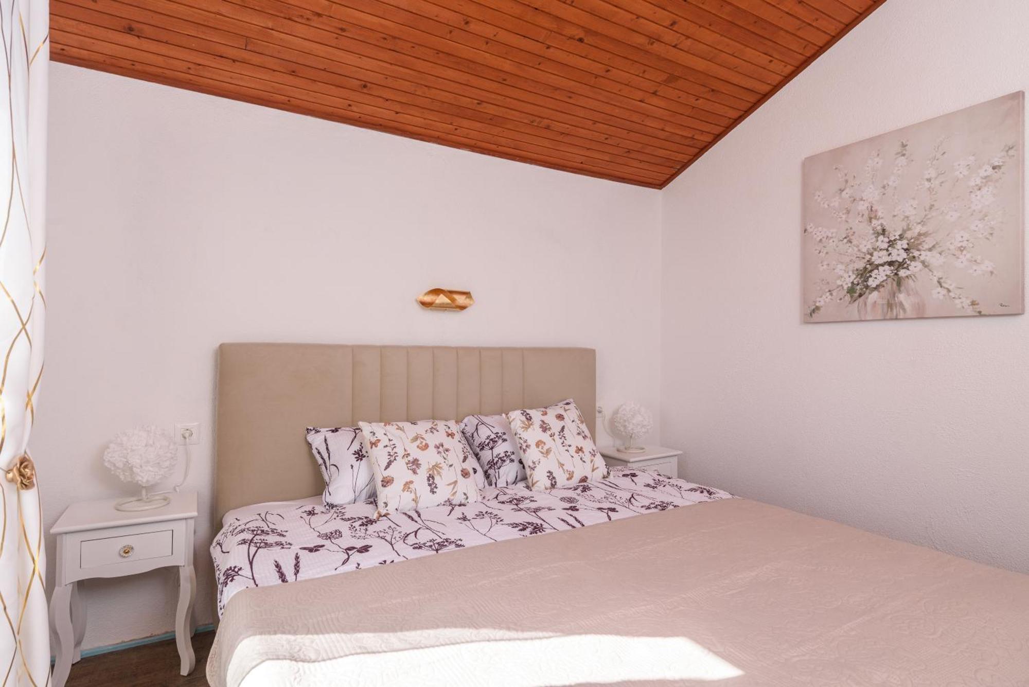 Apartment Ilisa Рогозница Экстерьер фото